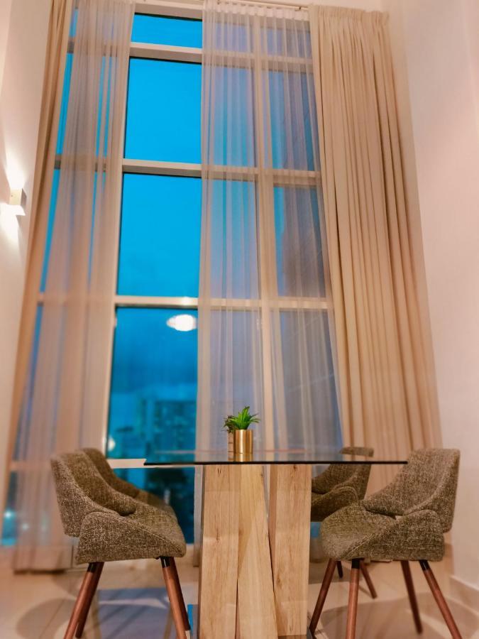 Duplex Condo@Maritime 8 George Town Esterno foto